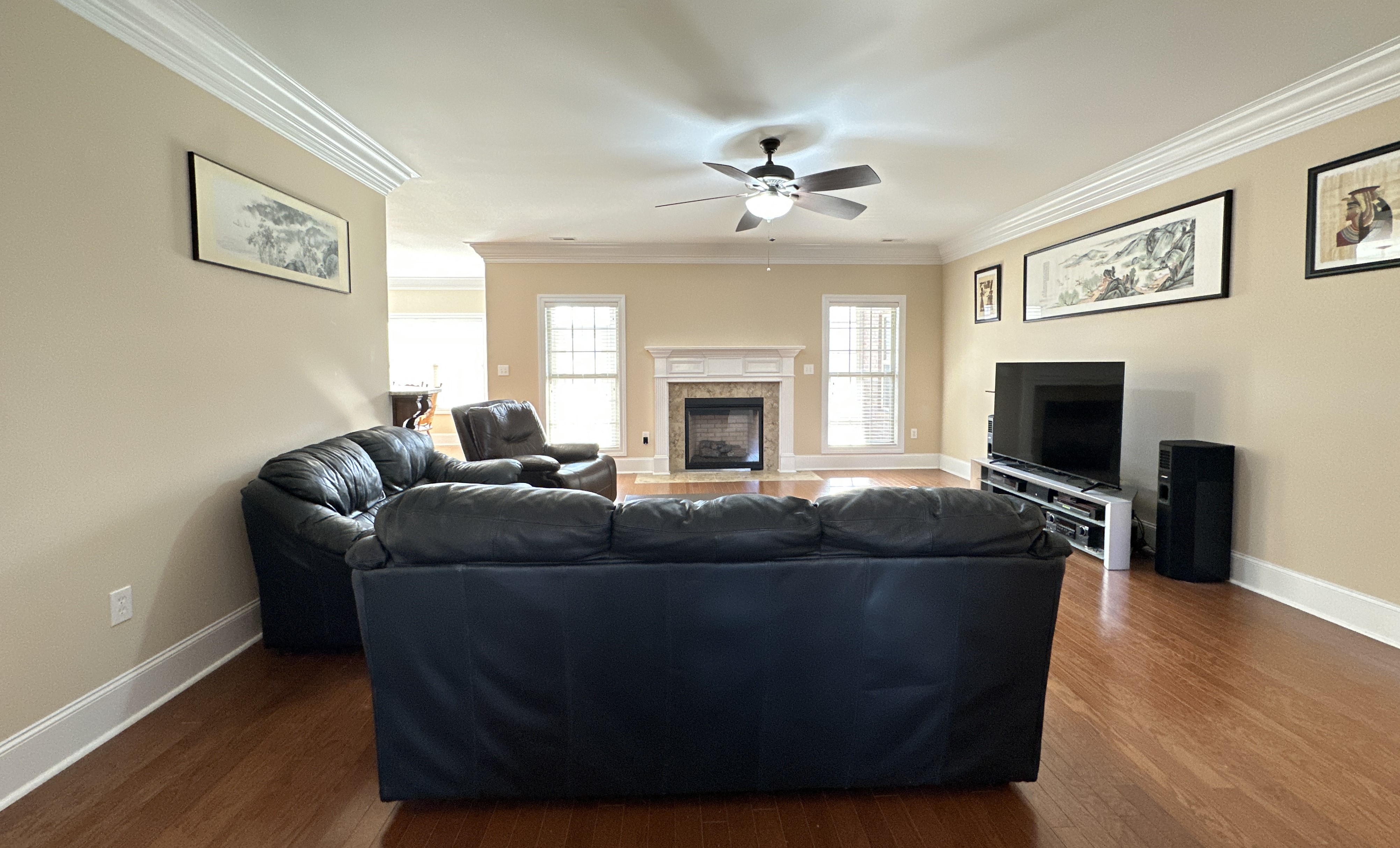 Spacious Family Room